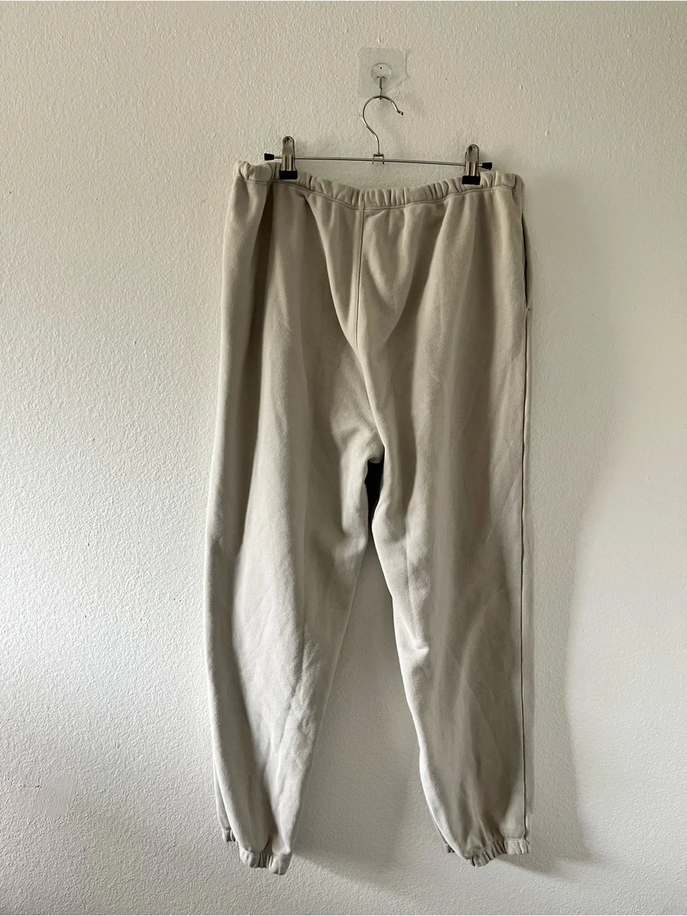 Vuori Sedona Jogger Pants in Light Grey Size Large - Picture 5 of 7